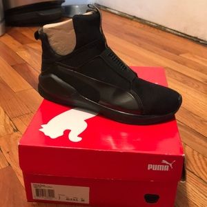 Kylie Jenner Fierce Core Puma Black Sneakers - New